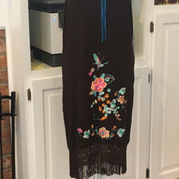 Midi skirt with tassels fringe detail - Picture 5 of 11